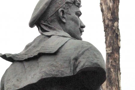 Таможенная: площадь, поменявшая за свою историю семь названий (фоторепортаж) 