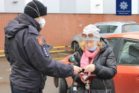 В Одессе патрульные проверили парковочные места для инвалидов — авто нарушителей отправили на штрафплощадку (фото)
