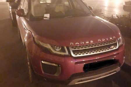 С Приморского бульвара убрали припаркованные автомобили