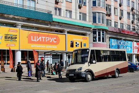 В связи с локдауном в Одессе увеличили количество трамваев и троллейбусов (фото, видео) 