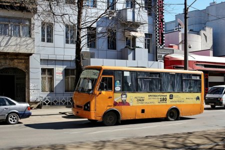 В связи с локдауном в Одессе увеличили количество трамваев и троллейбусов (фото, видео) 