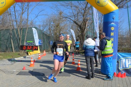 Названы имена лучших бегунов в ХII Одесском марафоне «Самопревосхождение» (фото)