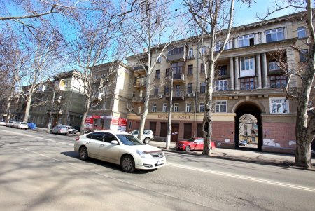 Изюминка старой Одессы — улица Богдана Хмельницкого (фоторепортаж) 
