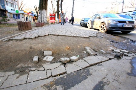 Ход капитального ремонта улицы Черняховского (фоторепортаж)