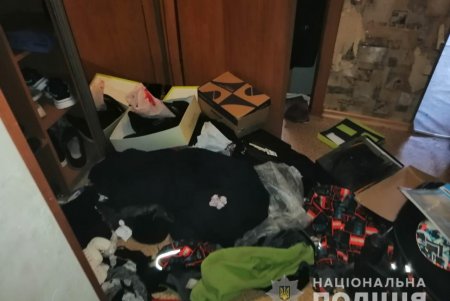 Имущество из жилья вынесли, но скрыться не успели: в Черноморске с поличным задержали банду домушников-рецидивистов (фото, видео)