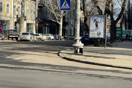 Новые тротуары, экобоксы: к началу курортного сезона коммунальщики приведут в порядок Екатерининскую (фото, видеокомментарий)