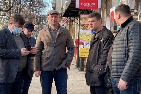 Новые тротуары, экобоксы: к началу курортного сезона коммунальщики приведут в порядок Екатерининскую (фото, видеокомментарий)
