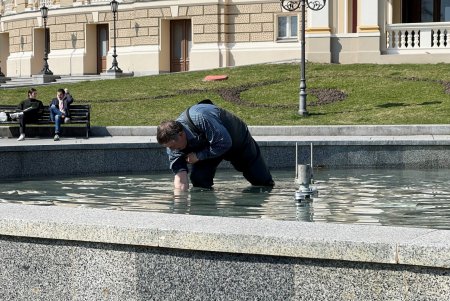 С наступлением тепла в Одессе запустили девять фонтанов (фото, видеокомментарий)