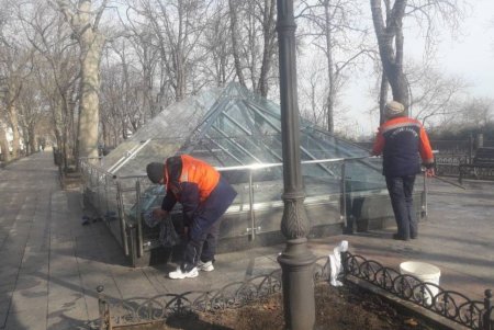 Отремонтированы участок дороги на Екатерининской и ступени на площади 10 Апреля (фото) 