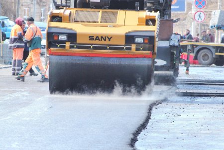 Готовят к открытию проезд по улице Водопроводной (фоторепортаж)