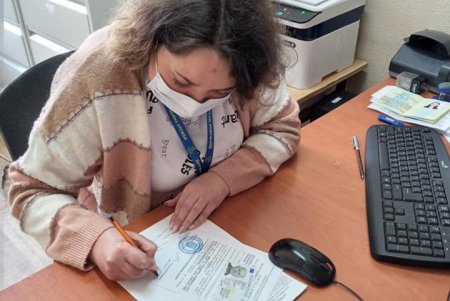 85-летний житель Одесской области получил украинское гражданство и свой первый паспорт