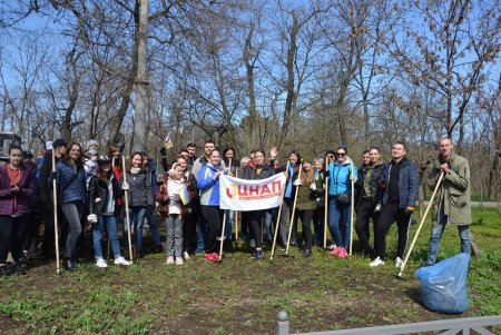 Итоги масштабного субботника в Одессе: десятки тонн мусора вывезли с зеленых зон города (фото)