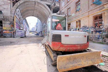 Ход капитального ремонта Деволановского спуска (фоторепортаж)
