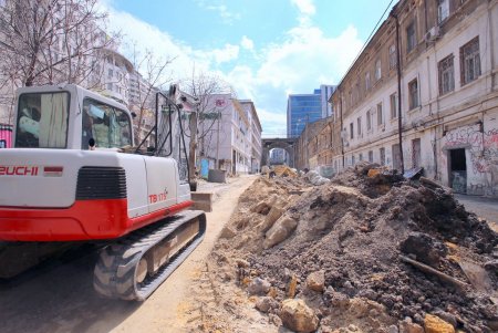 Ход капитального ремонта Деволановского спуска (фоторепортаж)