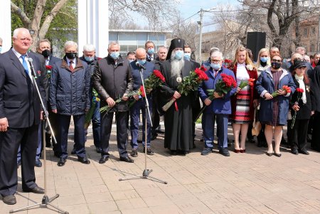 В Одессе состоялся митинг-реквием по случаю 35-й годовщины Чернобыльской катастрофы (фоторепортаж)