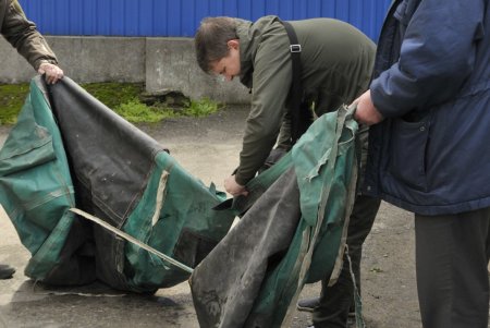 Более тысячи браконьерских орудий лова уничтожил за раз Одесский рыбоохранный патруль (фото)