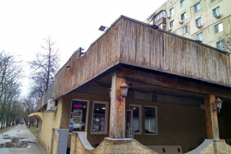 Почти 70 рекламных вывесок, размещенных с нарушениями, убраны с одесских улиц
