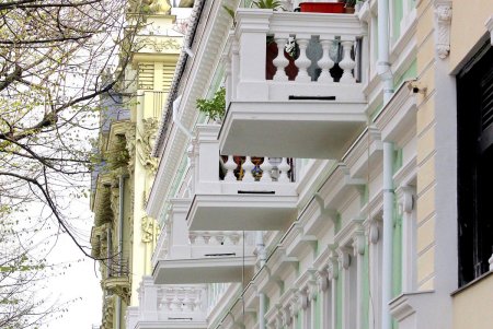 В историческом центре ремонтируют фасады (фоторепортаж)