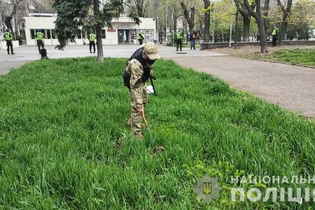 Куликово поле и Соборная площадь – под охраной полицейских (фото, видео)