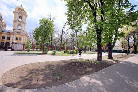 Алексеевский сквер: излюбленный уголок одесской Молдаванки (фоторепортаж) 