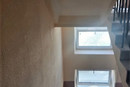 Одесские коммунальщики очищают улицы, проводят ремонт, косят траву, высаживают цветы и моют остановки (фото)