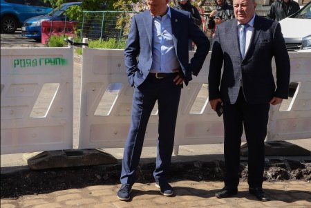 Мэр Одессы о благоустройстве Красного переулка: «Брусчатку начала XX века восстанавливают, а основание поднимают вровень с Дерибасовской» (фото)
