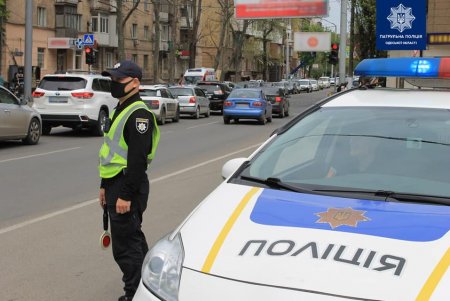 На одесских дорогах водителям напомнили об обязательном использовании ремней безопасности (фото)