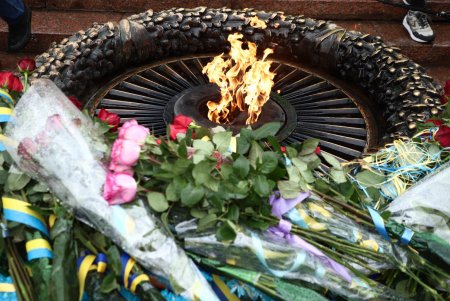 День памяти и примирения отмечают в Одессе (фоторепортаж)