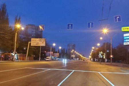 В Киевском районе на оживленном перекрестке изменена схема движения транспорта