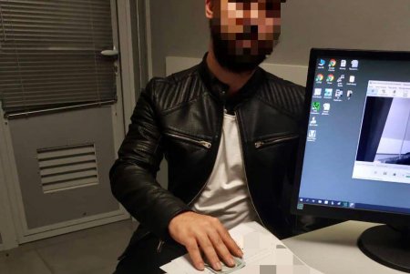 В одесском аэропорту гражданин Турции предложил пограничнику 200 долларов, чтобы пересечь границу