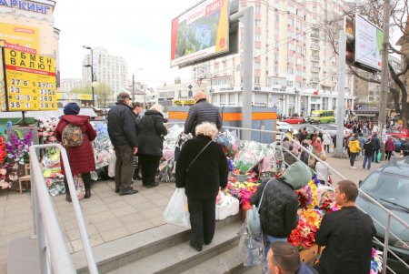 На Екатерининской перекрыли движение транспорта (фоторепортаж)