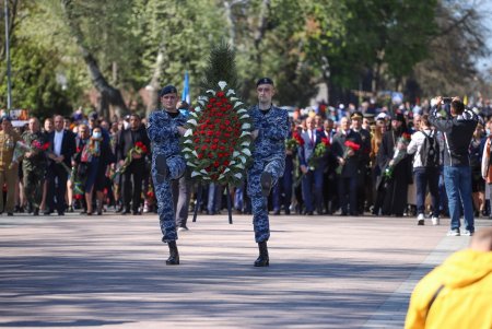 Одесситы празднуют 76-ю годовщину Дня Победы (фоторепортаж)