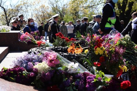 Одесситы празднуют 76-ю годовщину Дня Победы (фоторепортаж)