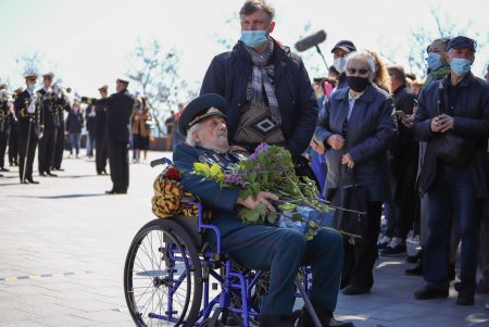Одесситы празднуют 76-ю годовщину Дня Победы (фоторепортаж)