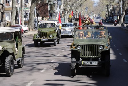 Одесситы празднуют 76-ю годовщину Дня Победы (фоторепортаж)