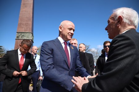 Одесситы празднуют 76-ю годовщину Дня Победы (фоторепортаж)