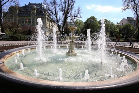 Выходные майские дни в центре Одессы (фоторепортаж)