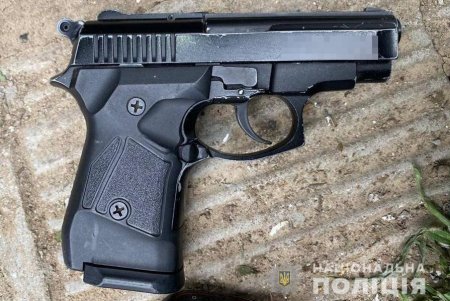 За незаконное хранение оружия и патронов жителю Измаильского района грозит до семи лет тюрьмы (фото)