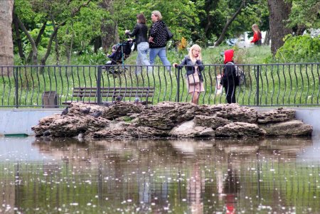 Воскресная прогулка по парку Победы (фоторепортаж)