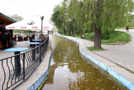 Воскресная прогулка по парку Победы (фоторепортаж)