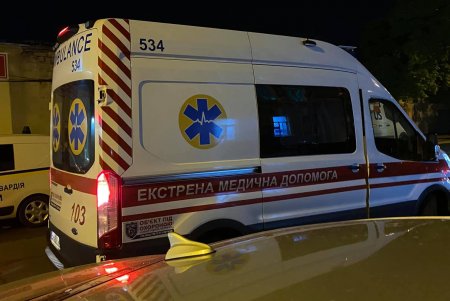 Выбрались в окно и просили о помощи: на Молдаванке спасли трех детей (фото)