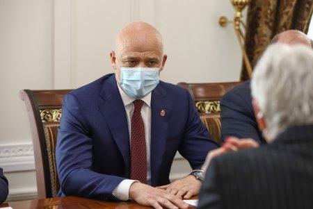 Мэр Одессы встретился с координатором проекта создания сквера-мемориала «Против забвения» (фото, видео)