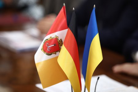Мэр Одессы встретился с координатором проекта создания сквера-мемориала «Против забвения» (фото, видео)