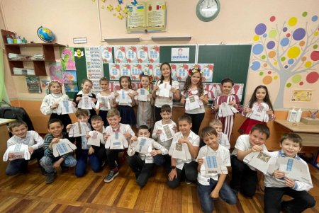 Одесситы отмечают Всемирный день вышиванки (фото)