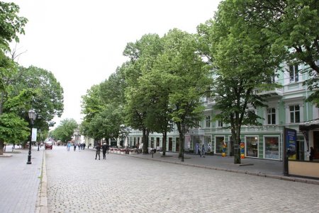 В выходные и праздничные дни улицы в историческом центре города станут пешеходной зоной (фоторепортаж) 