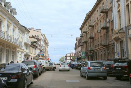 В выходные и праздничные дни улицы в историческом центре города станут пешеходной зоной (фоторепортаж) 