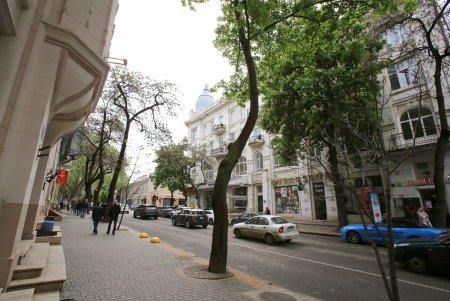 В выходные и праздничные дни улицы в историческом центре города станут пешеходной зоной (фоторепортаж) 