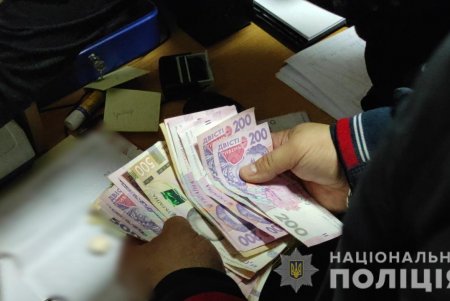 Сотрудники одесской частной клиники незаконно выписывали рецепты на наркосодержашие препараты (фото, видео)