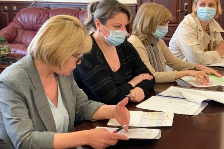 В рамках реализации госпрограммы в Одессе модернизируют четыре школы и больницу