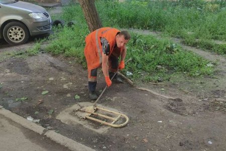 В Приморском районе демонтированы незаконно установленные юнипаркеры (фото)